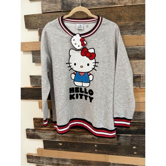 Hello Kitty NWT Sanrio Grey Crewneck Long Sleeve Sweatshirt Sz 1X - Picture 1 of 7